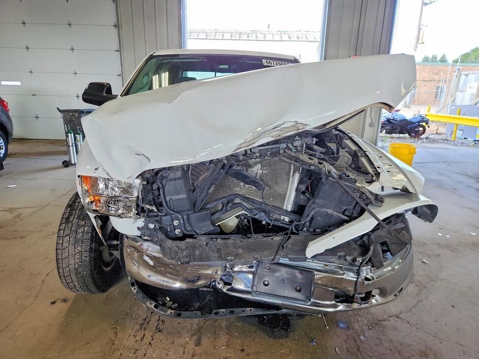 2019 RAM 1500 CLASSIC SLT 5