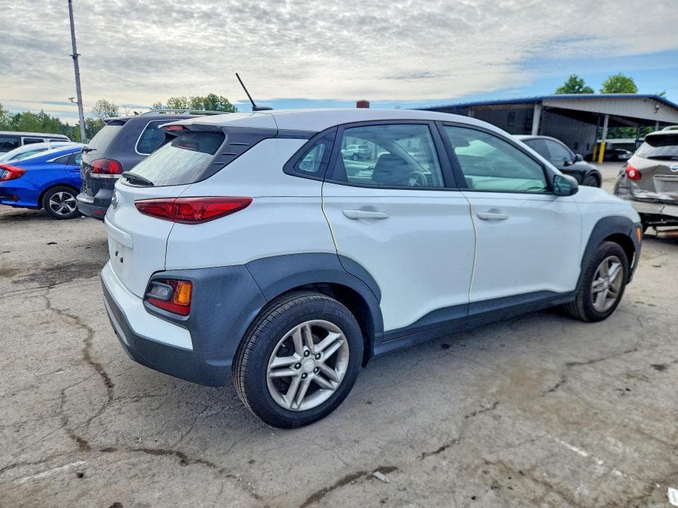 2019 HYUNDAI KONA SE 3