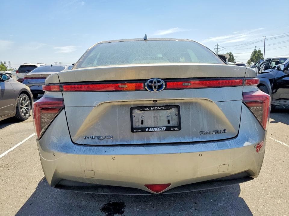 2017 TOYOTA MIRAI BASE 6
