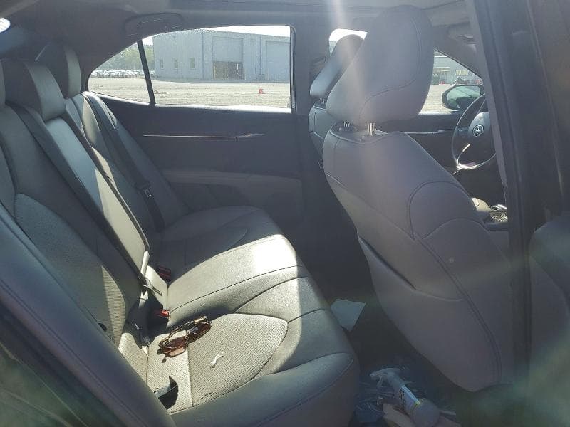 2021 TOYOTA CAMRY XSE 10