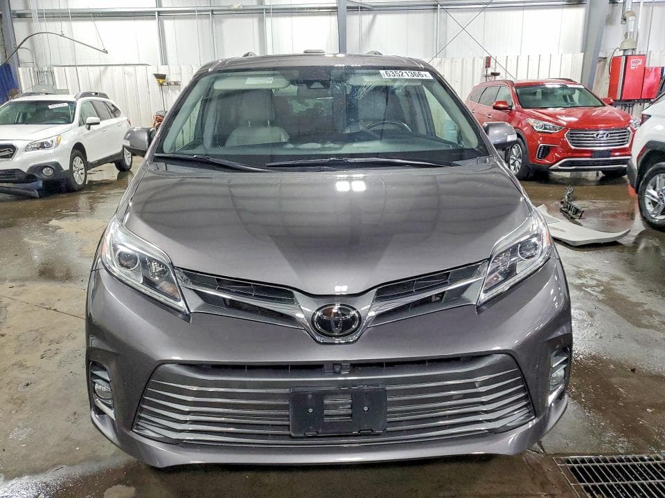 2020 TOYOTA SIENNA LIMITED PREMIUM 7-PASSENGER 5
