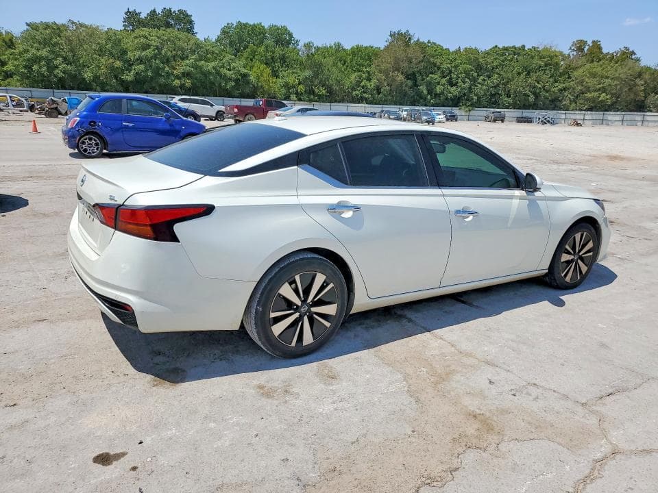 2019 NISSAN ALTIMA SL 3