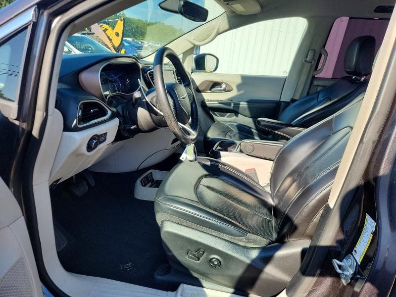 2021 CHRYSLER VOYAGER LXI 7
