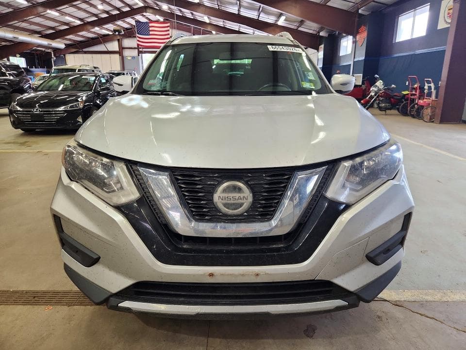 2018 NISSAN ROGUE SV 5