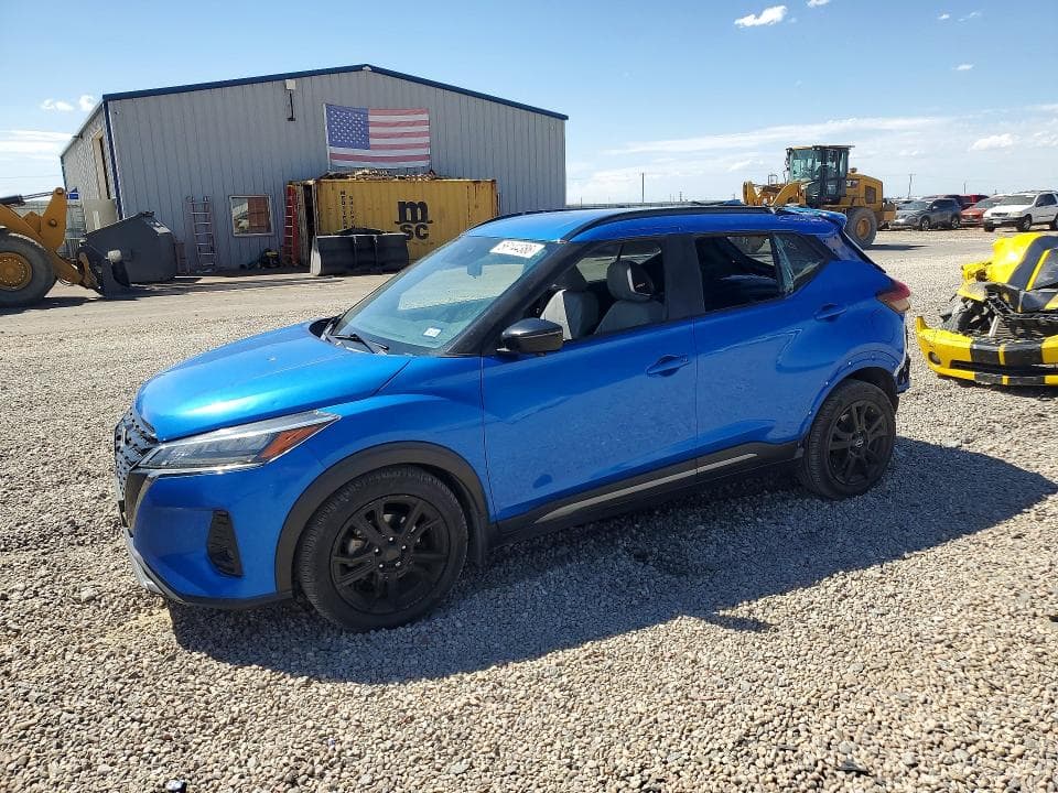 2023 NISSAN KICKS SR - 1