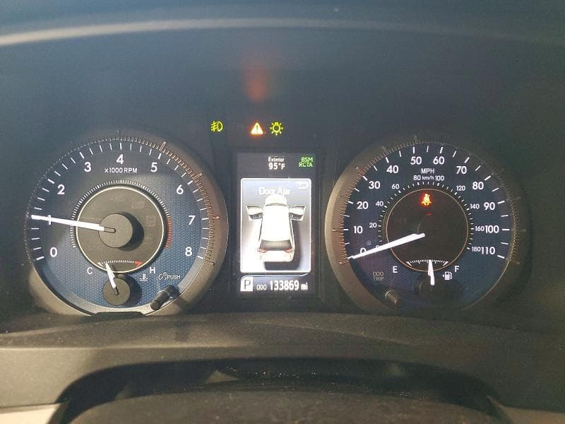 2018 TOYOTA SIENNA XLE 8-PASSENGER 9