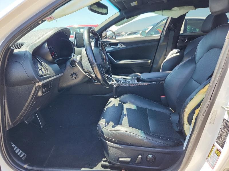 2018 KIA STINGER GT1 7