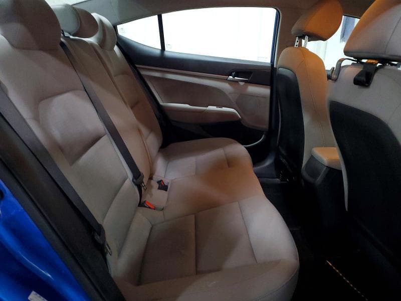 2018 HYUNDAI ELANTRA SE 10
