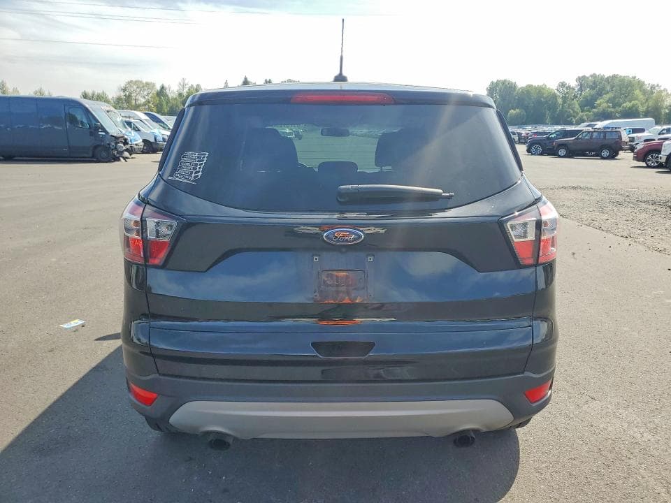 2017 FORD ESCAPE SE 6
