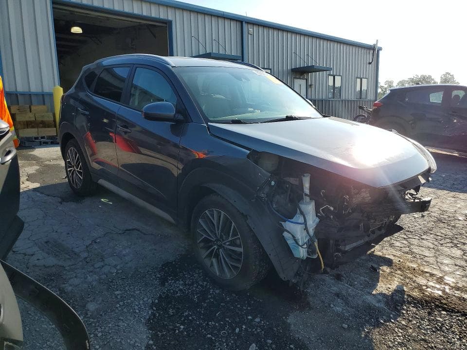 2019 HYUNDAI TUCSON SEL 4