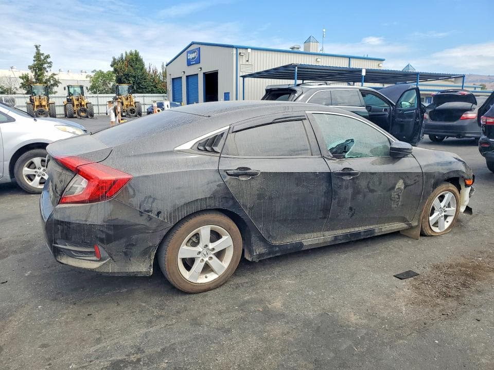 2018 HONDA CIVIC LX 3
