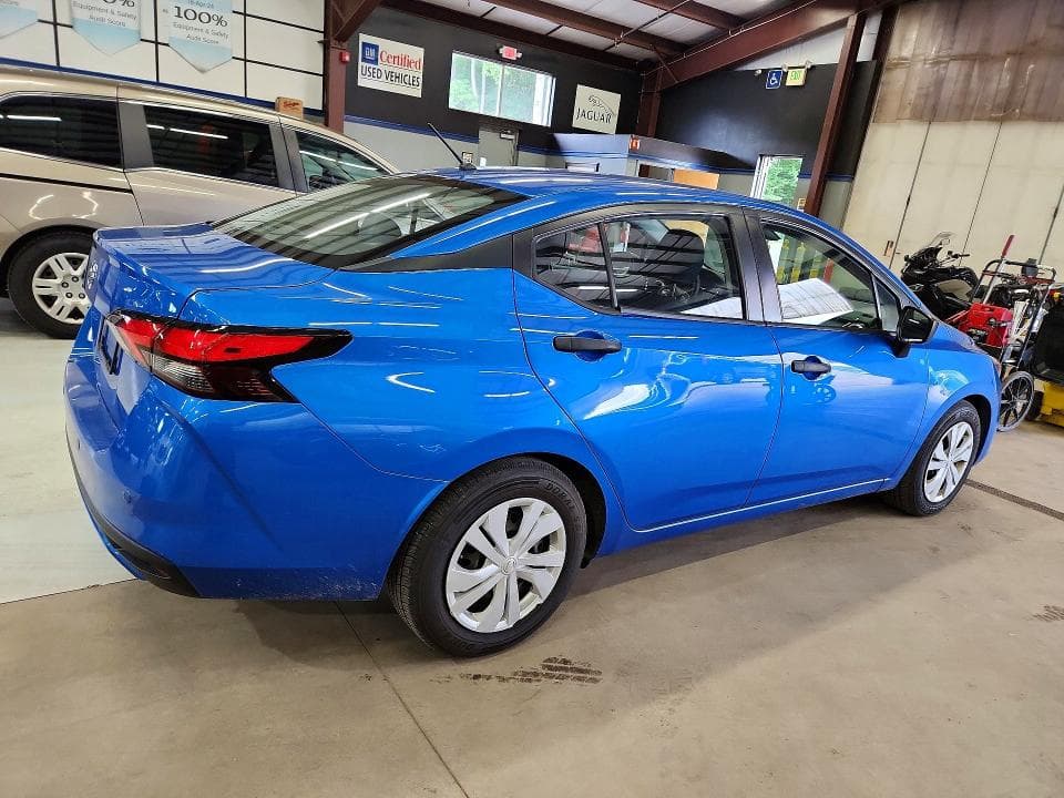 2020 NISSAN VERSA S 3
