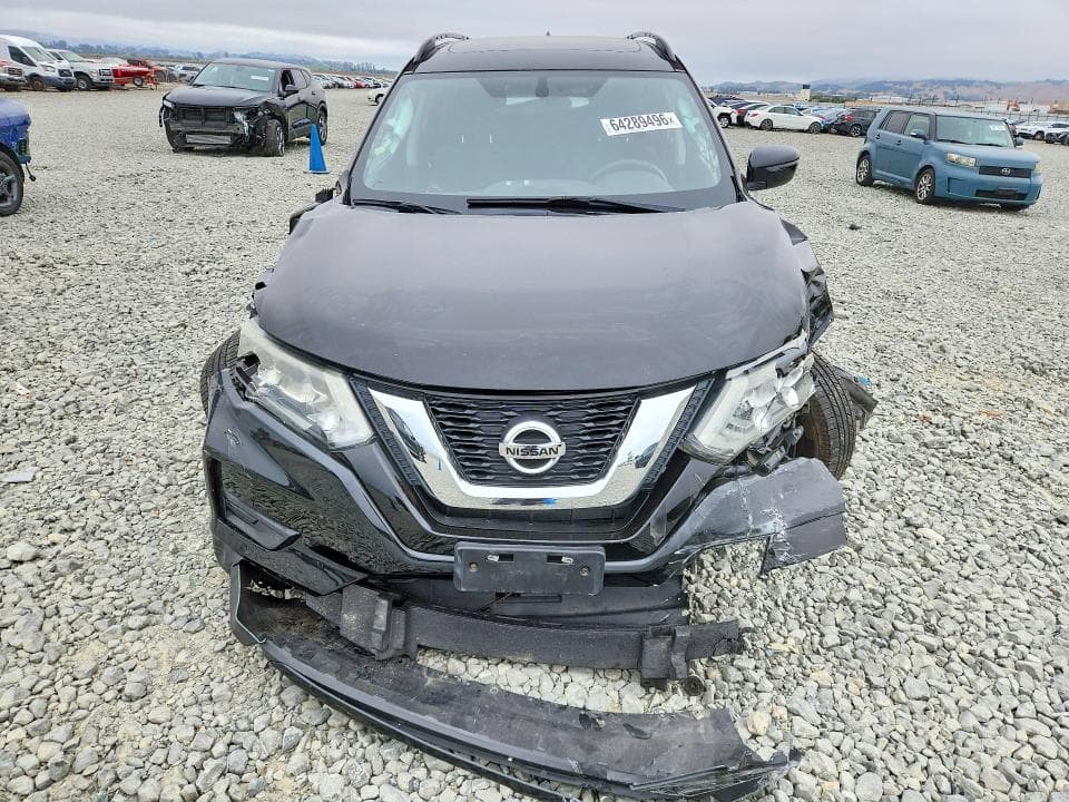 2017 NISSAN ROGUE SV 5