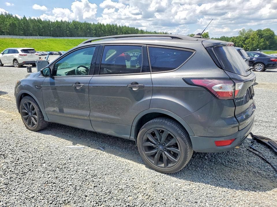 2018 FORD ESCAPE SE 2