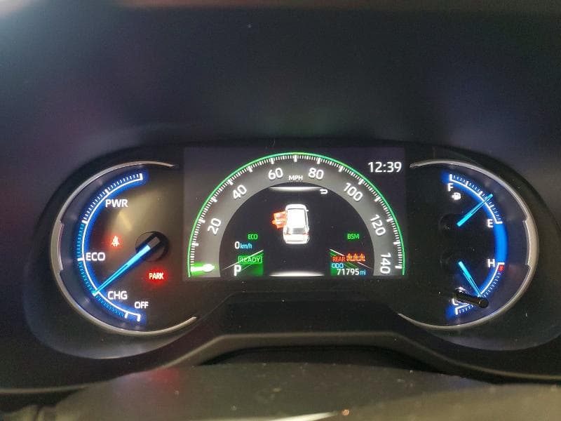 2024 TOYOTA RAV4 LE 9