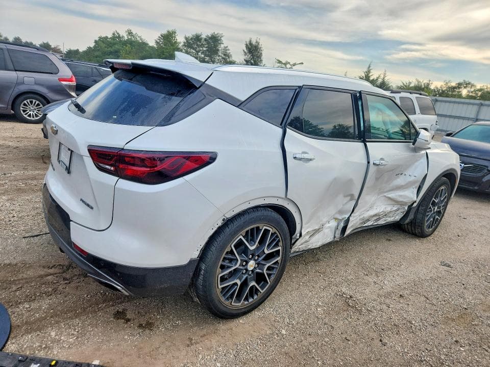 2024 CHEVROLET BLAZER PREMIER 3