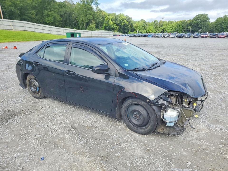 2018 TOYOTA COROLLA LE 4
