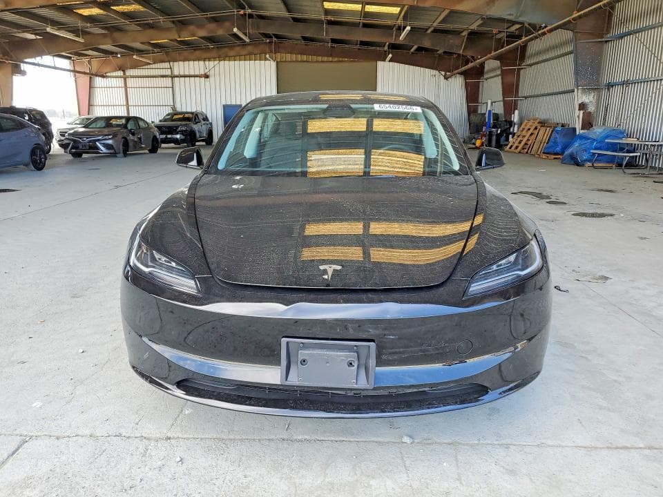 2025 TESLA MODEL 3 5