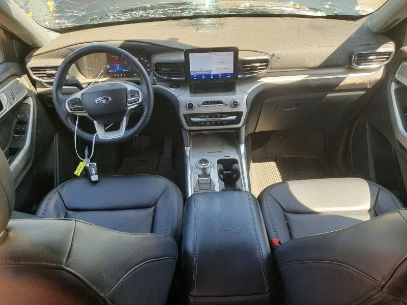 2023 FORD EXPLORER XLT 8
