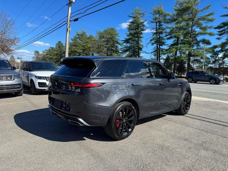 2023 LAND ROVER RANGE ROVER SPORT DYNAMIC SE 3