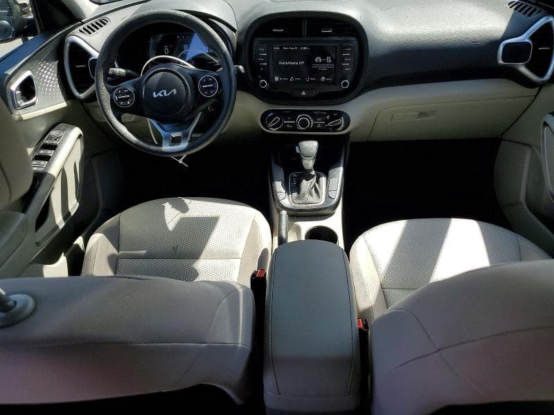 2024 KIA SOUL LX 8