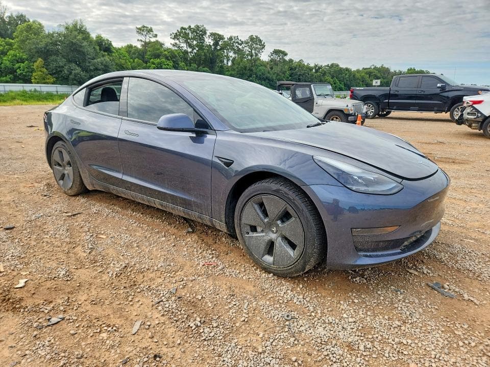 2022 TESLA MODEL 3 4