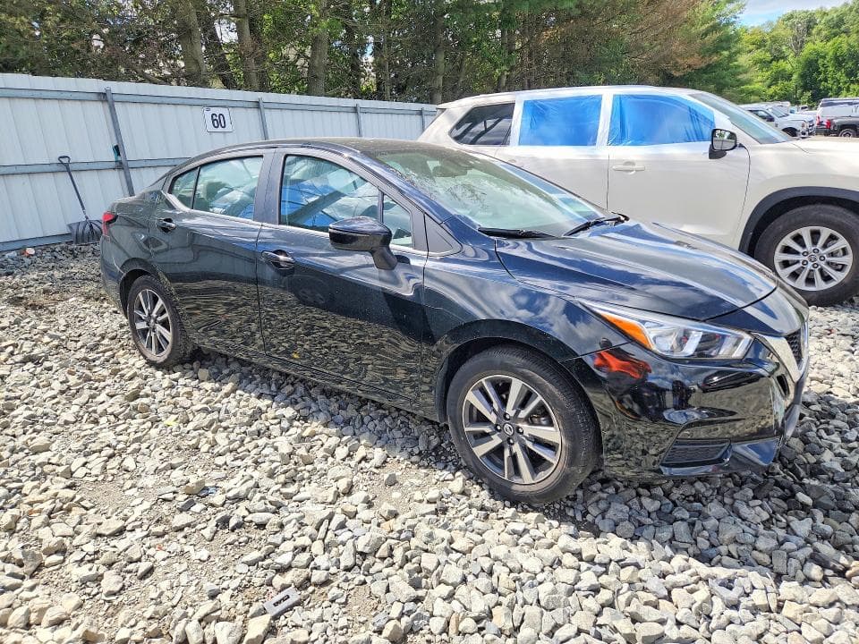 2021 NISSAN VERSA SV 4
