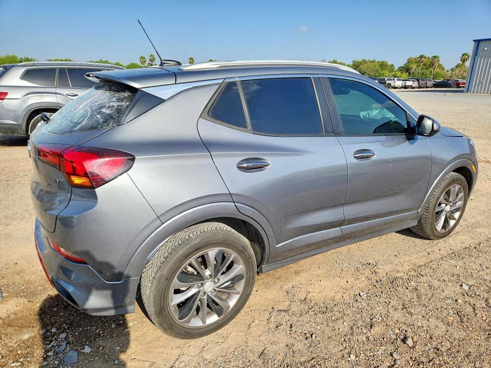 2021 BUICK ENCORE GX SELECT 3
