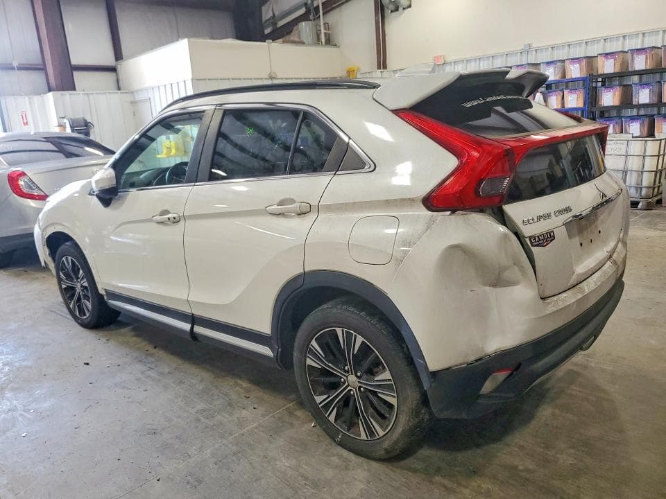 2020 MITSUBISHI ECLIPSE CROSS SE 2