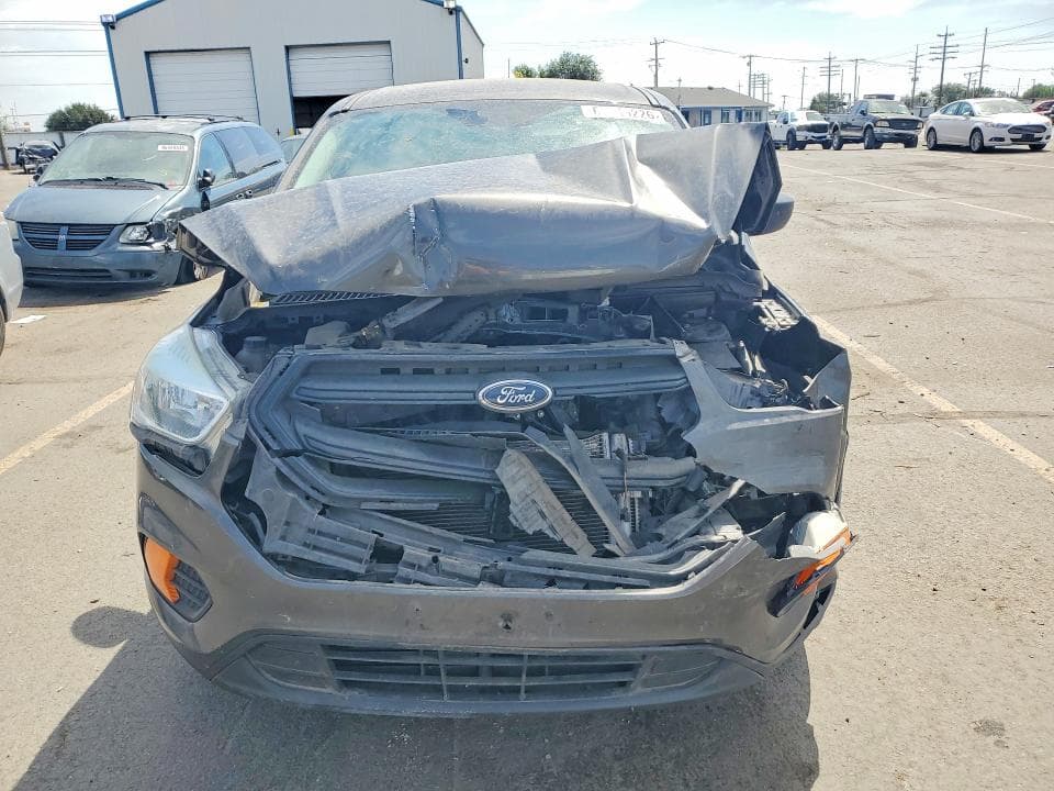 2017 FORD ESCAPE S 5