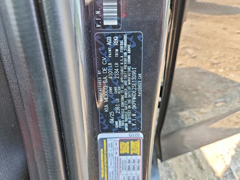2025 KIA K4 GT LINE 12