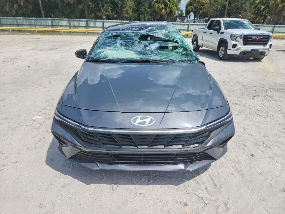 2026 HYUNDAI ELANTRA SEL SPORT 5