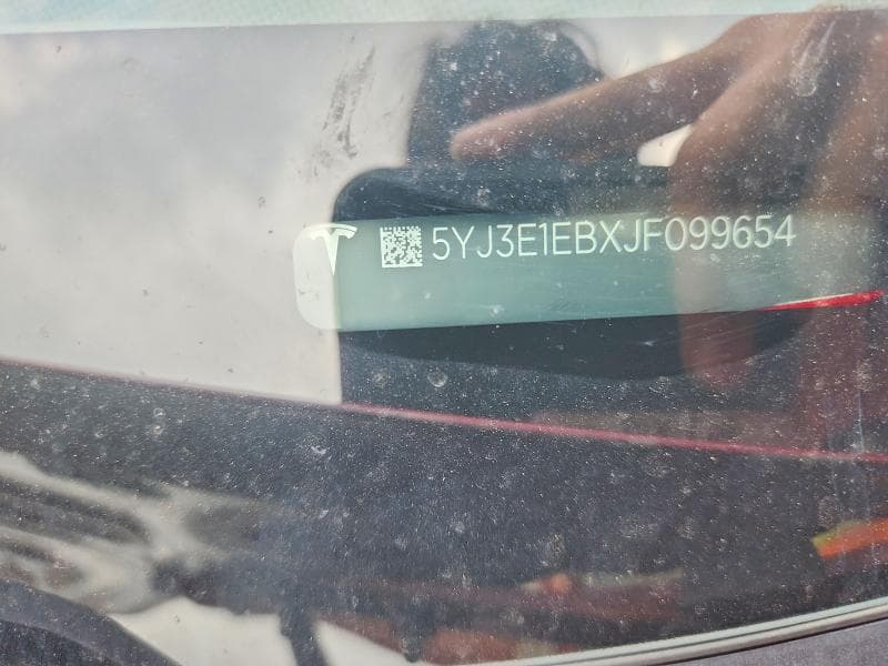 2018 TESLA MODEL 3 12
