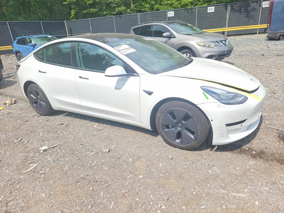 2022 TESLA MODEL 3 4