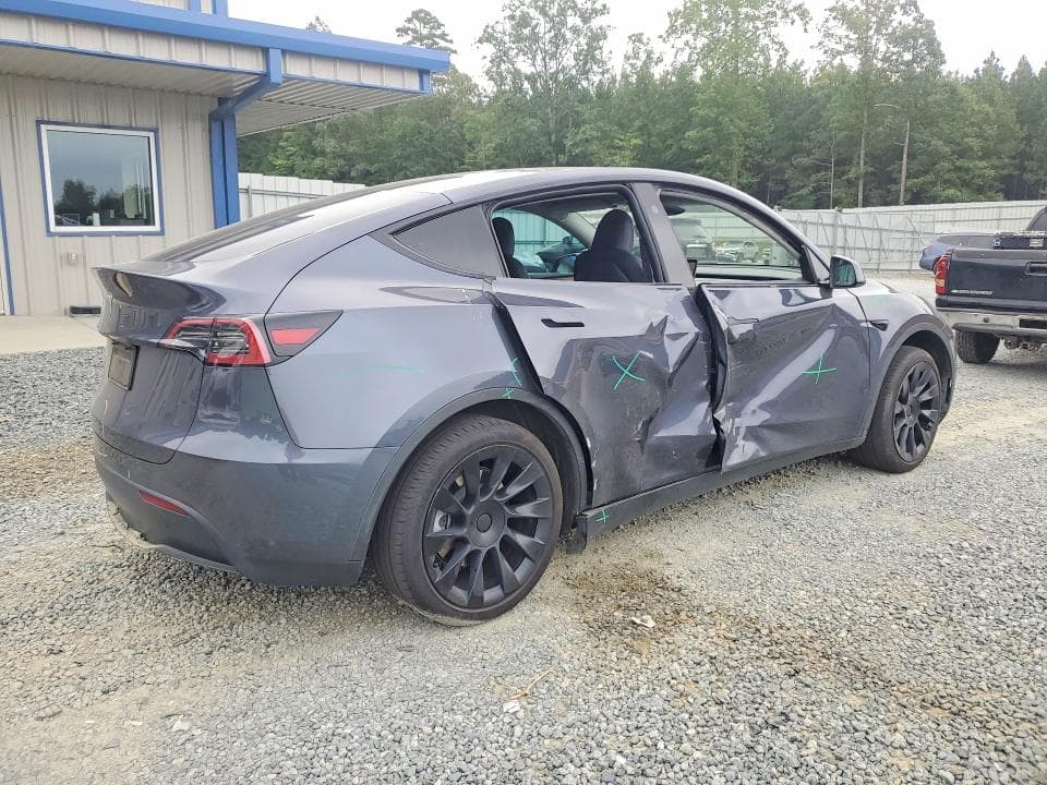 2023 TESLA MODEL Y 3