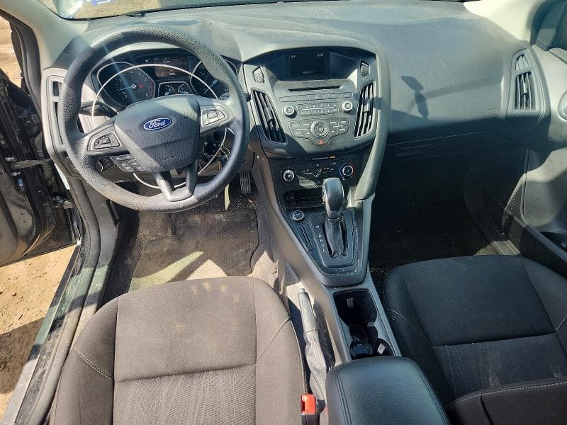 2017 FORD FOCUS SE 8