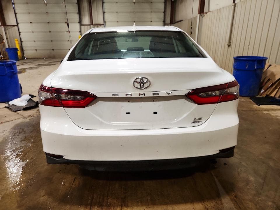 2021 TOYOTA CAMRY LE 6