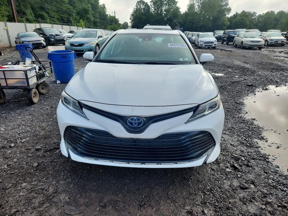 2020 TOYOTA CAMRY LE 5