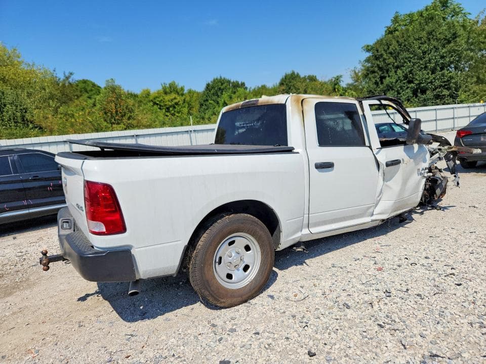 2019 RAM 1500 CLASSIC TRADESMAN 3