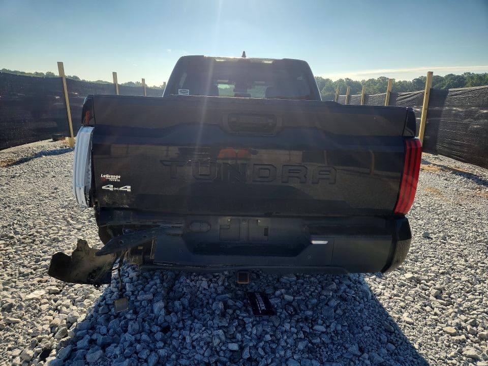 2024 TOYOTA TUNDRA SR5 6