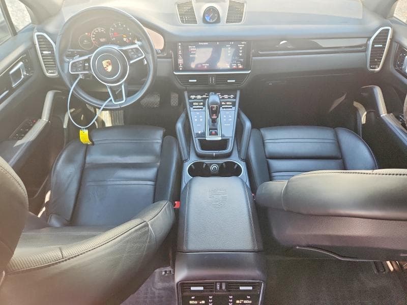 2019 PORSCHE CAYENNE 8