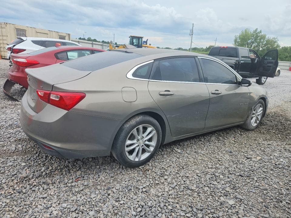 2017 CHEVROLET MALIBU LT 3
