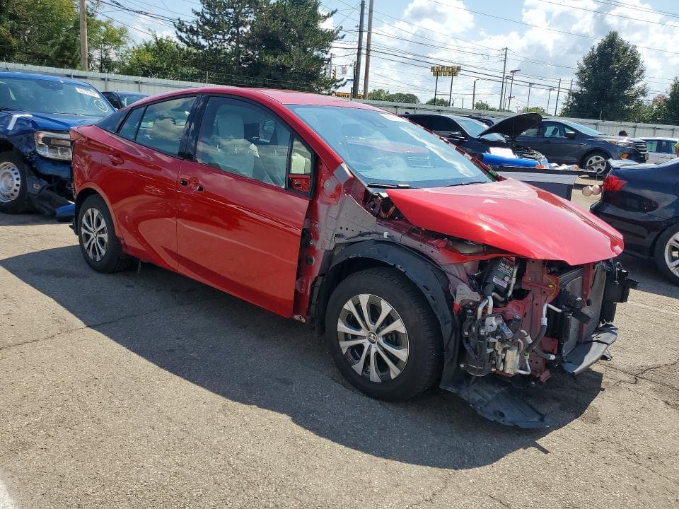 2020 TOYOTA PRIUS PRIME LIMITED 4