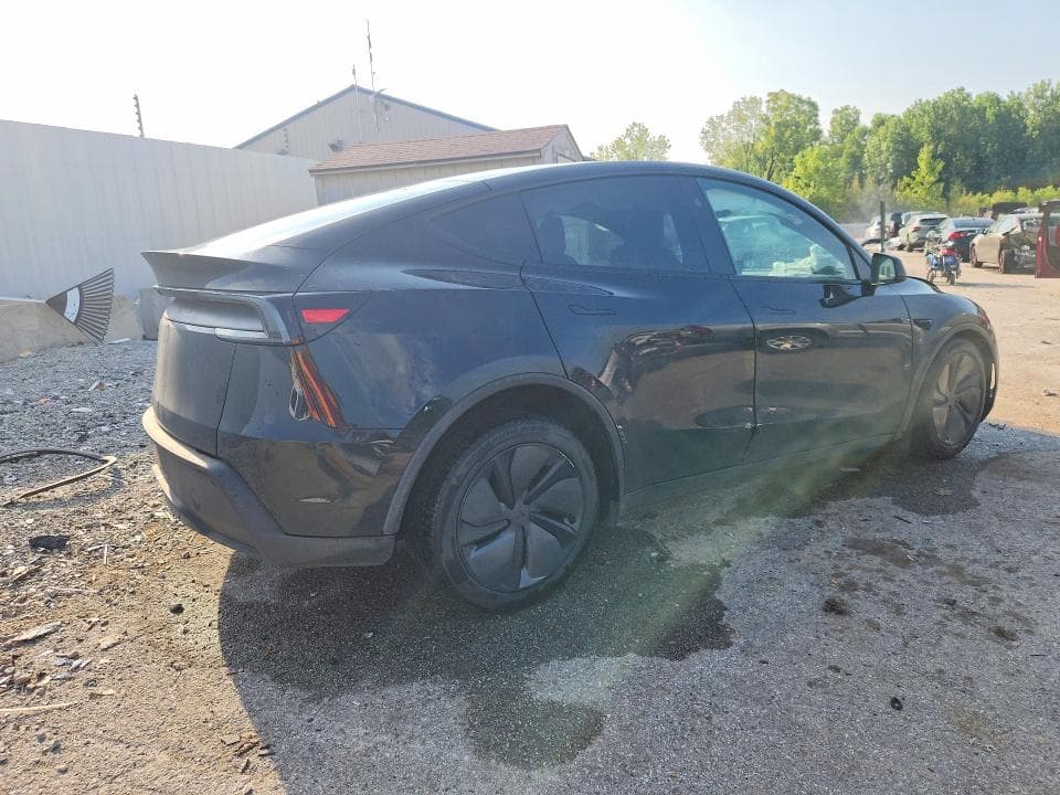 2026 TESLA MODEL Y 3