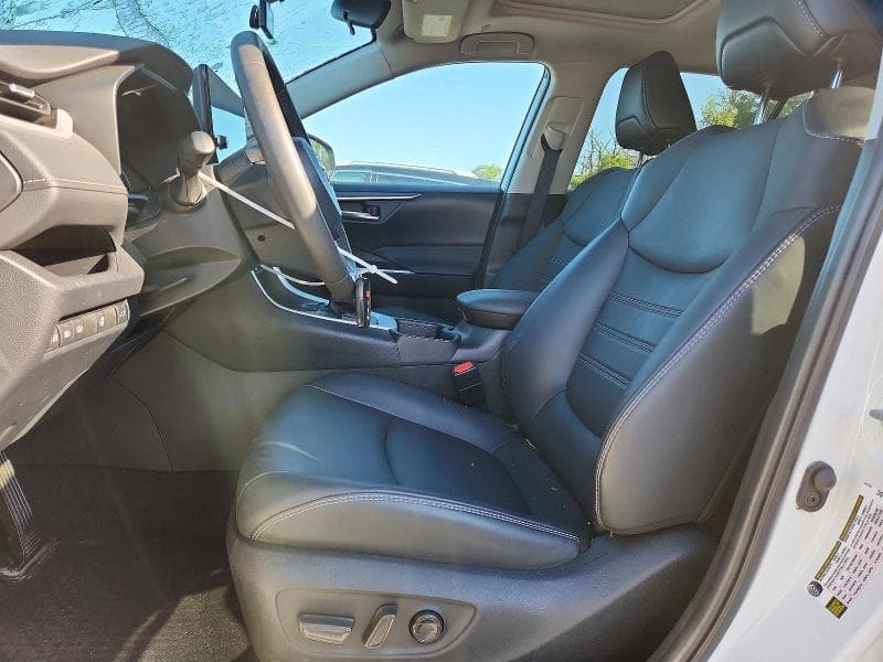 2023 TOYOTA RAV4 XLE PREMIUM 7