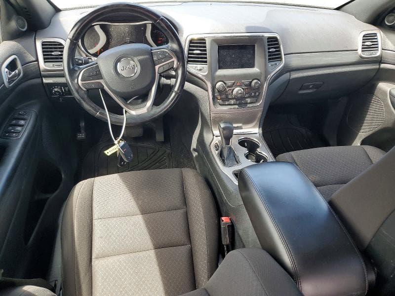 2020 JEEP GRAND CHEROKEE LAREDO 8