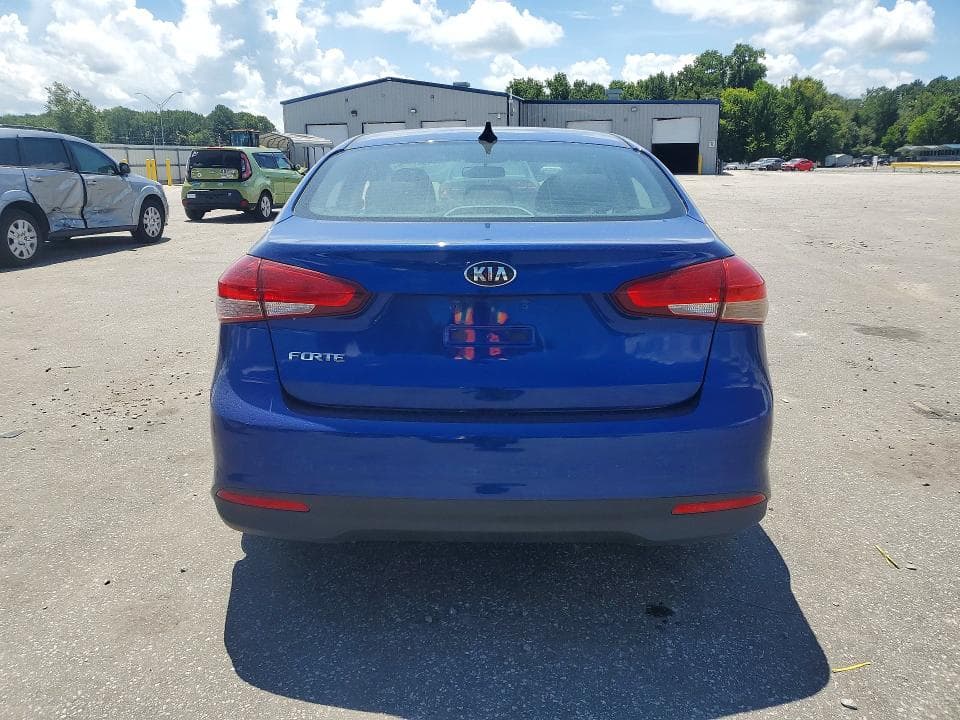 2017 KIA FORTE LX 6