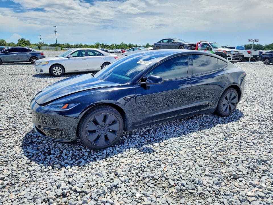 2026 TESLA MODEL 3