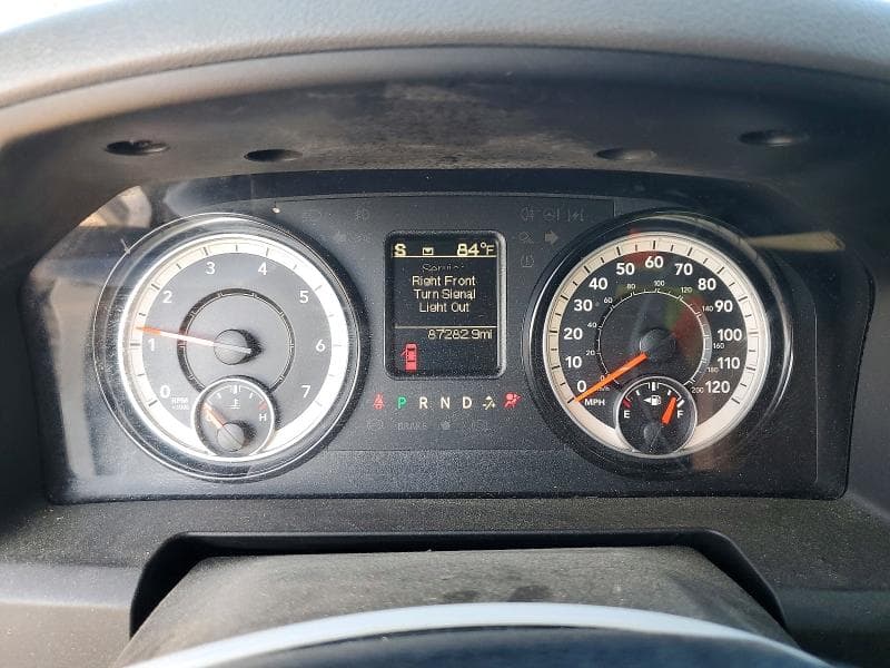 2019 RAM 1500 CLASSIC SLT 9