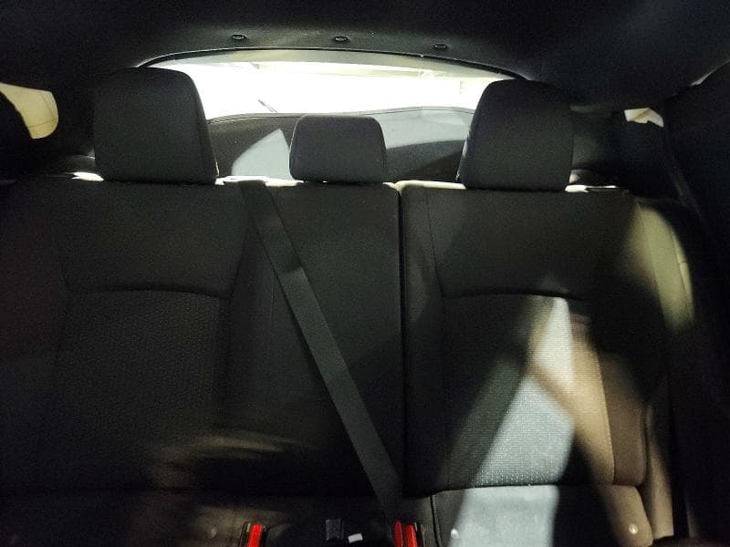 2019 TOYOTA C-HR XLE 10
